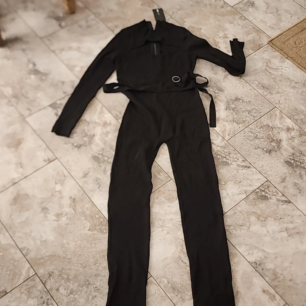 FASHION NOVA NWT BLACK TOP SECRET RIBBED KNIT JUMPSUIT SIZE 3X STRETCH - Picture 3 of 8